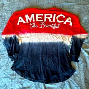 🇺🇸 Patriotic America USA 🇺🇸 long sleeve comfy fit v-neck shirt.